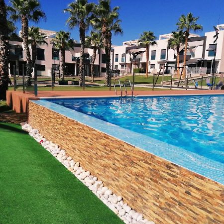 Bright Bungalow Oasis Beach La Zenia أوريويلا المظهر الخارجي الصورة