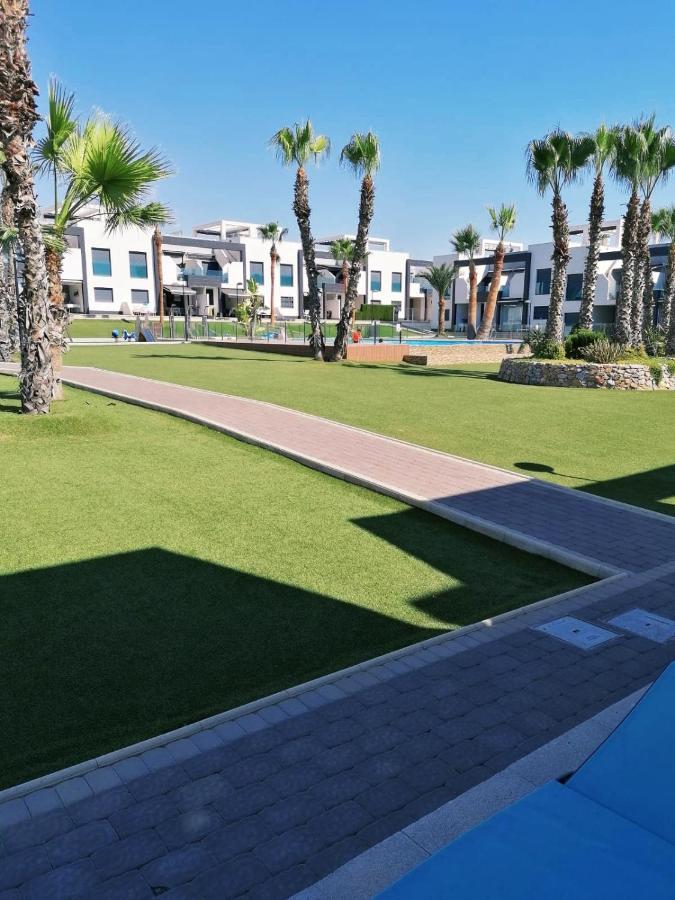 Bright Bungalow Oasis Beach La Zenia أوريويلا المظهر الخارجي الصورة